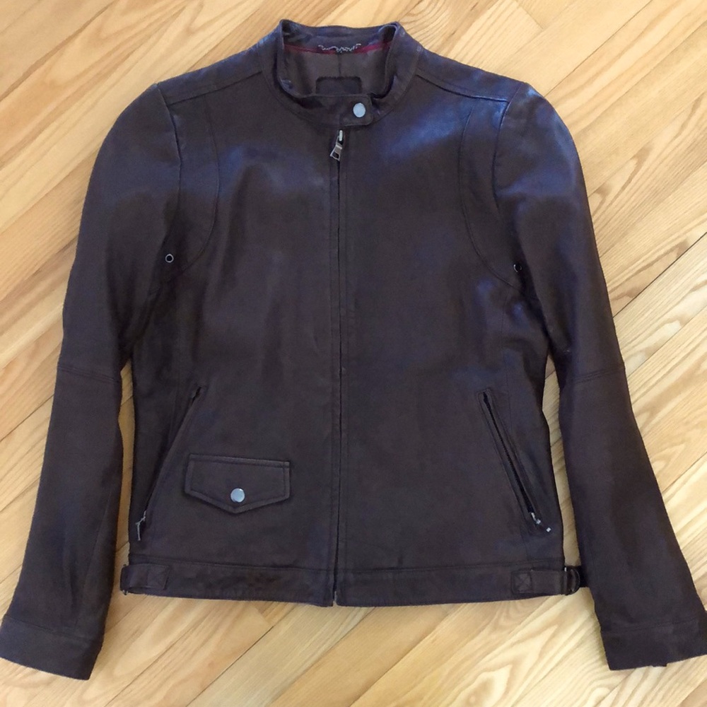 Banana Republic Leather Jacket, size M, Perfect condition. Dark Brown